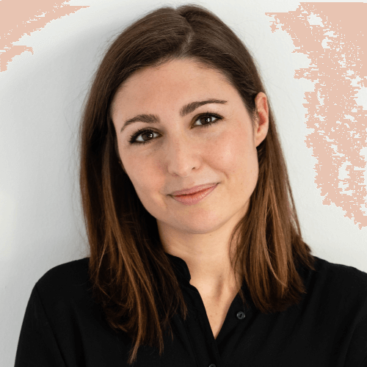 Carmencita Nader eckig